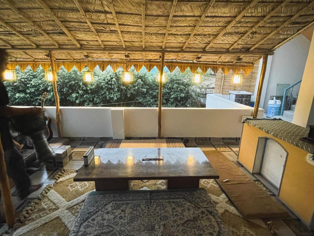 12 Monks Rishikesh Hostel Ngoại thất bức ảnh